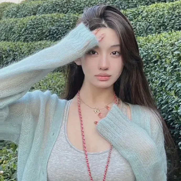 铁娘子：坚固柔情